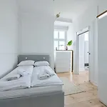 Golden Loft By Renters סופוט
