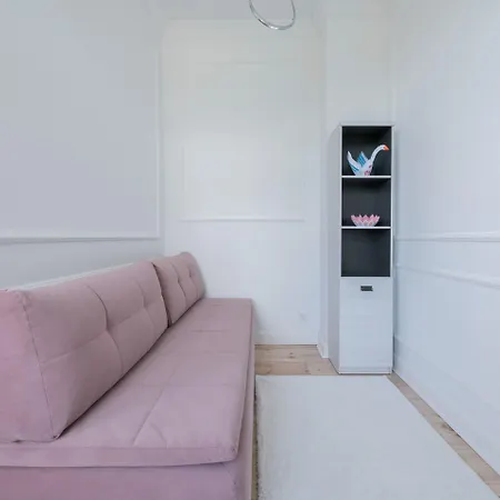Golden Loft By Renters Apartman